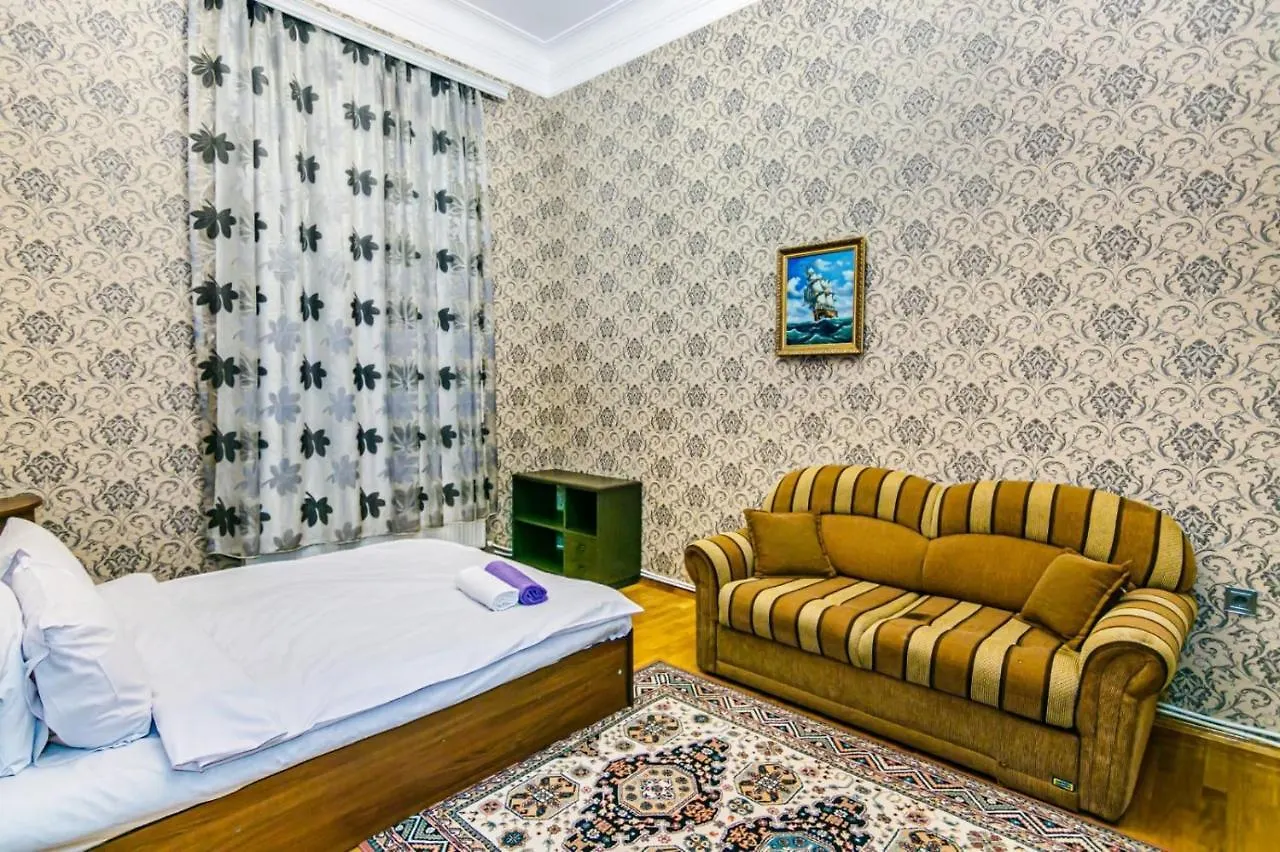 Bata 2 Bedroom Baku 0*,