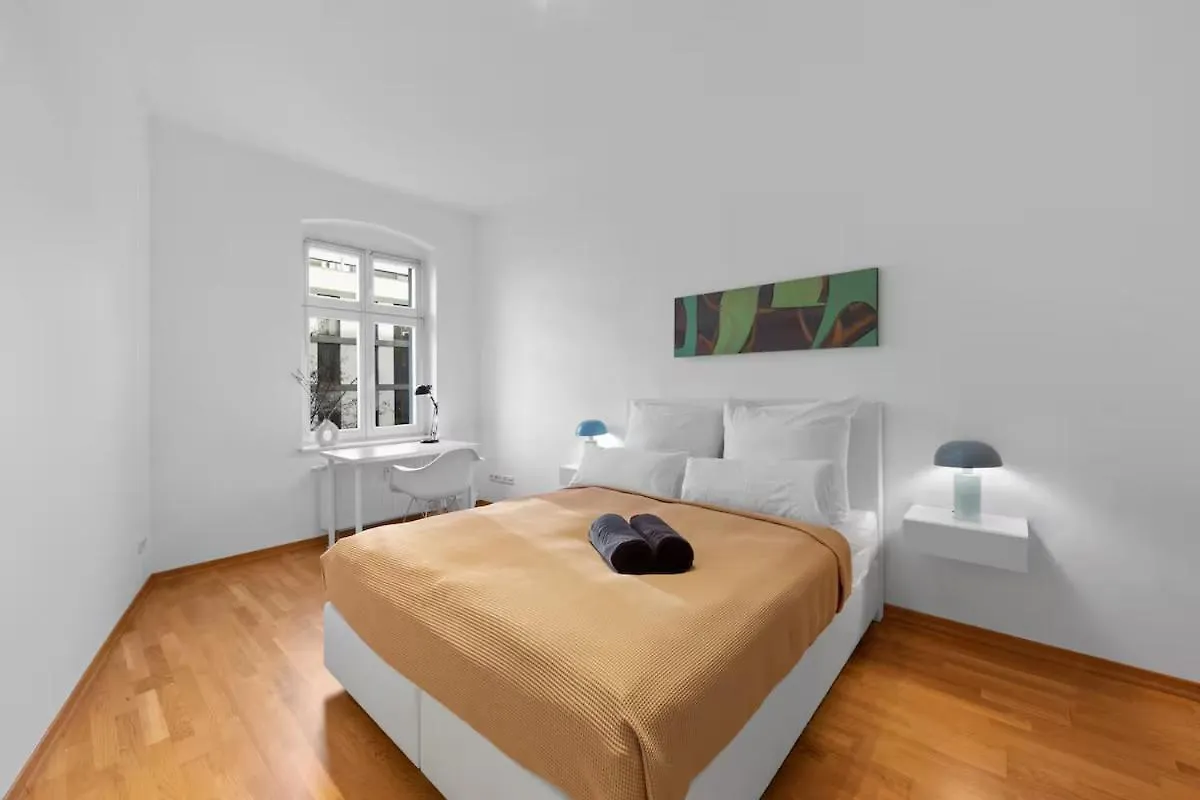 Bata 2 Bedroom Baku 0*,